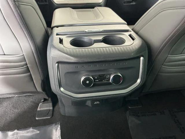 2025 Ford Expedition Active - Photo 27