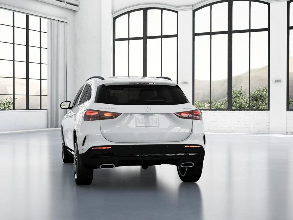 New 2026 Polar White Mercedes-Benz GLA 250 image 26