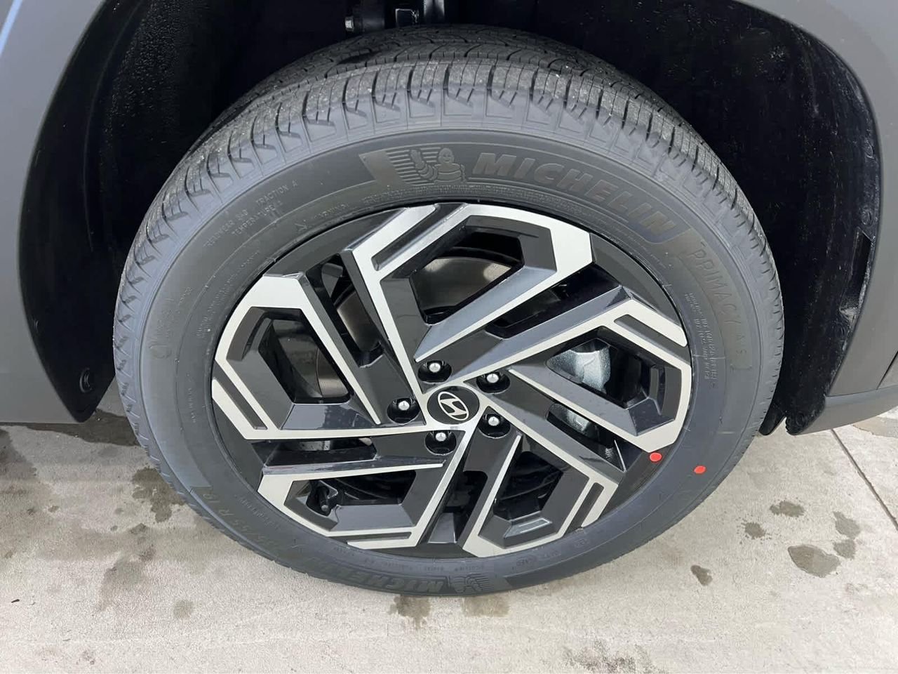 New 2026 Phantom Black Hyundai Limited AWD image 8