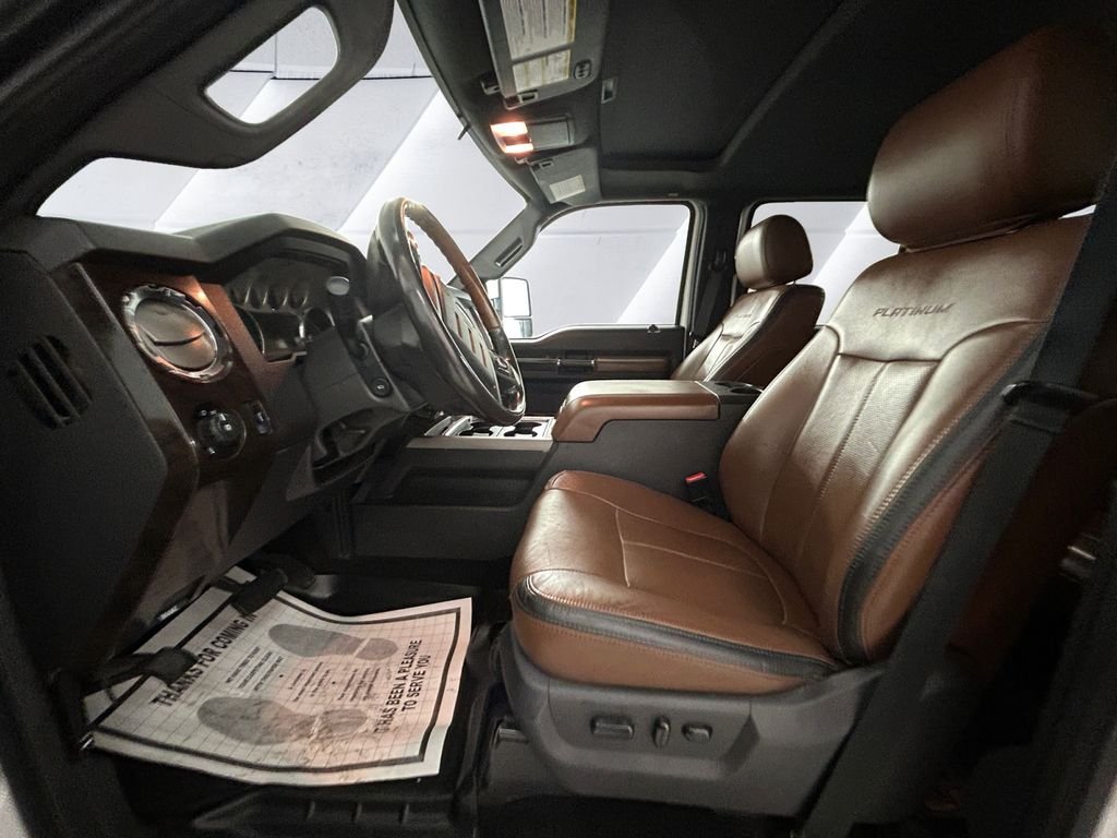 Used 2016 White Ford Platinum image 7