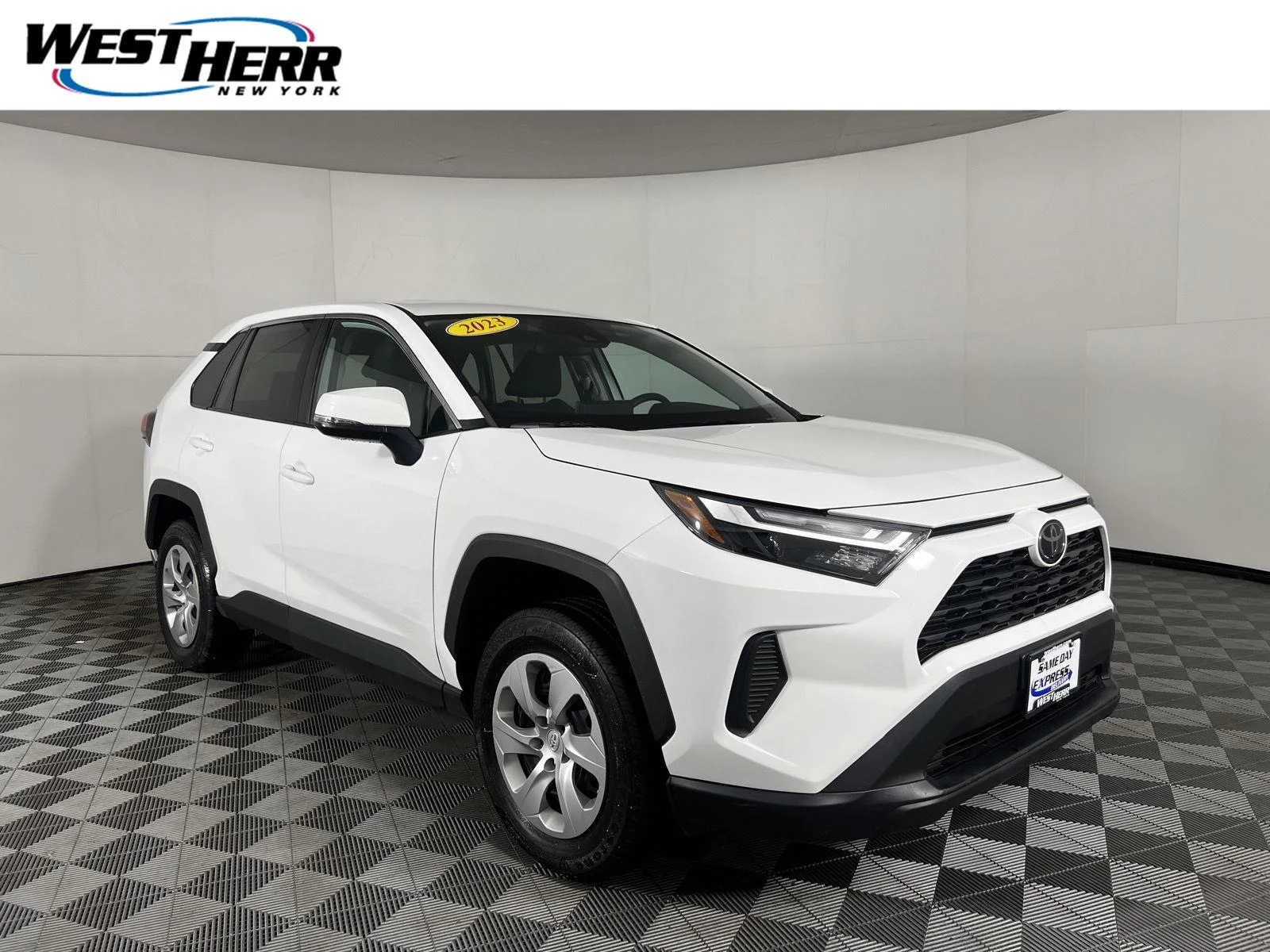 Used 2023 Ice Cap Toyota LE image 1