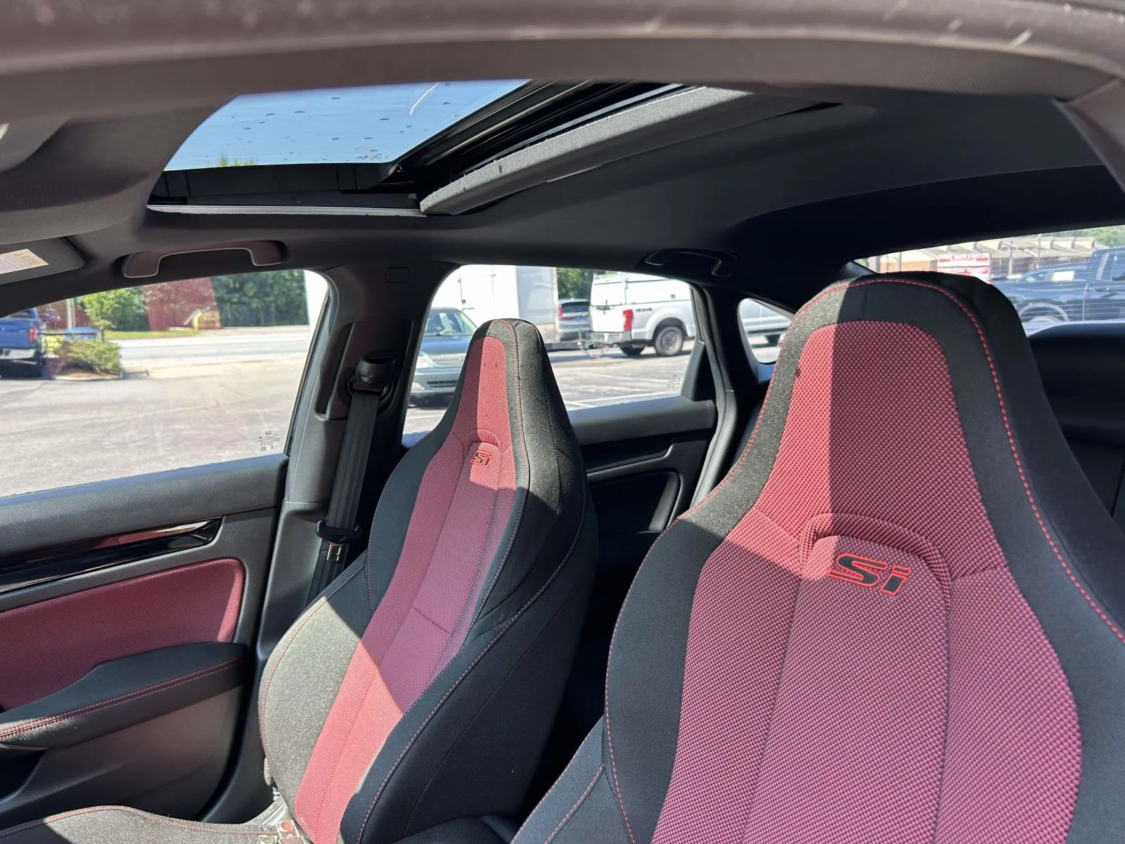 Used 2025 Black Honda Manual image 9