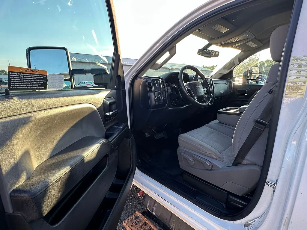 Used 2021 White Chevrolet Work Truck image 13