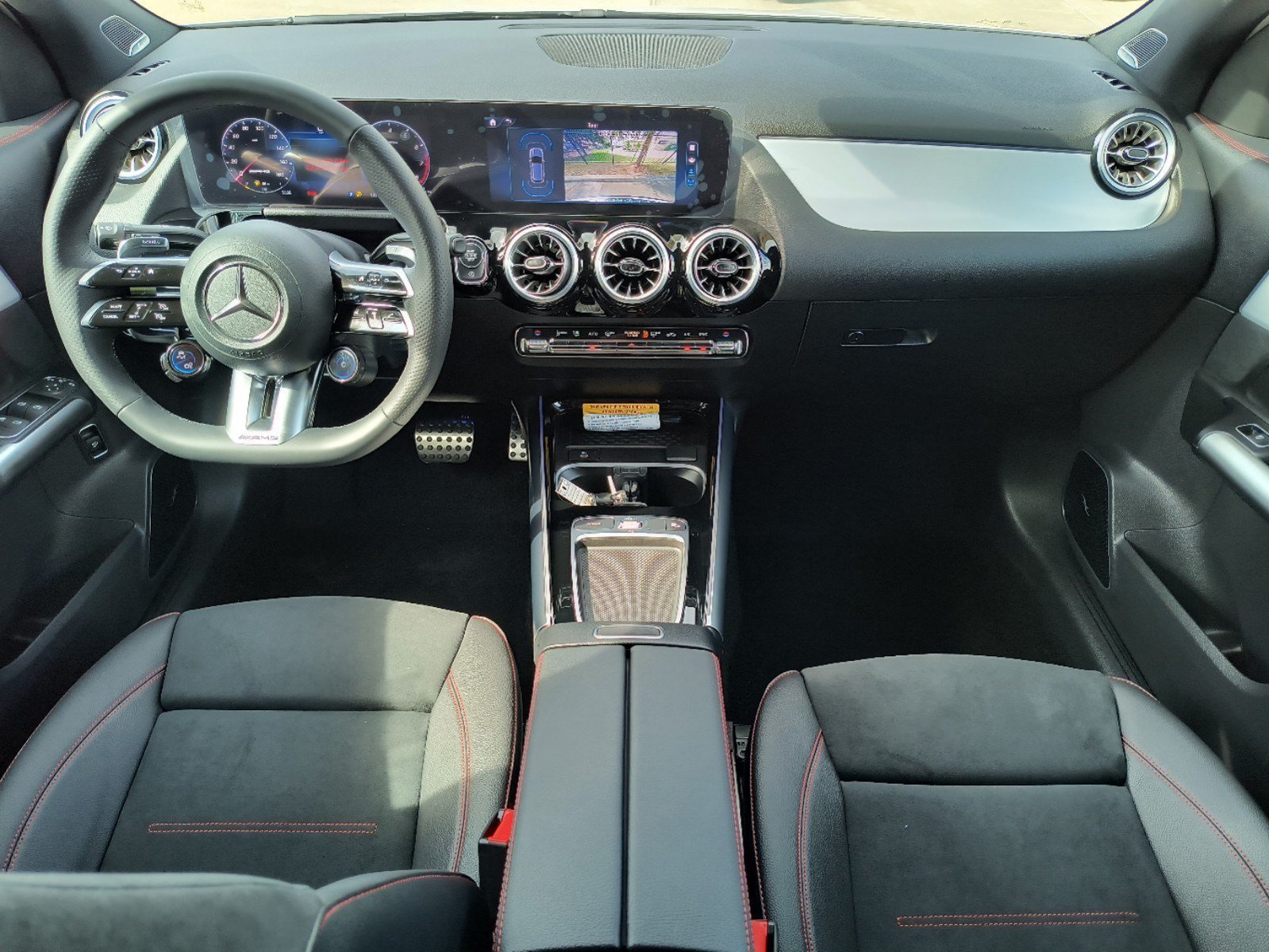 New 2025 Polar White Mercedes-Benz AMG® GLA 35 4MATIC® SUV image 27