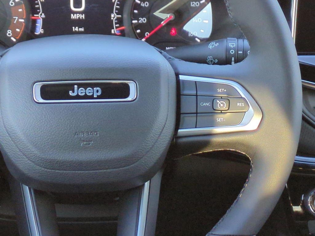 New 2026 Joose (DISC) Jeep Latitude image 32