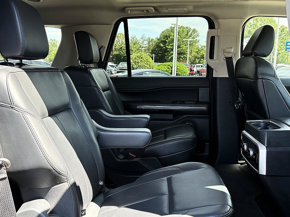 Used 2024 Gray Metallic Ford XLT image 13