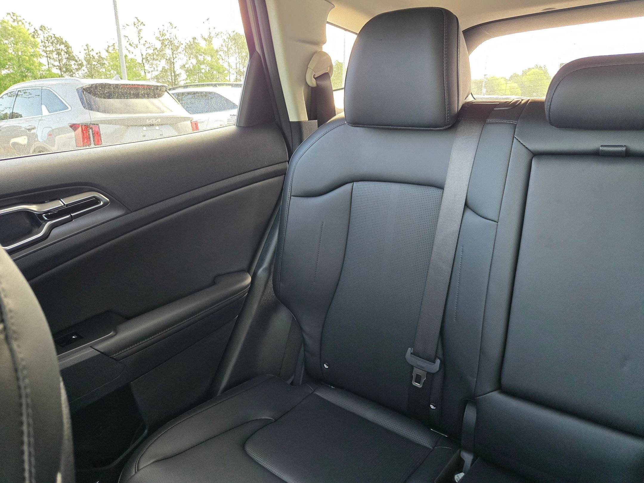 New 2026 Wolf Gray Kia EX image 12