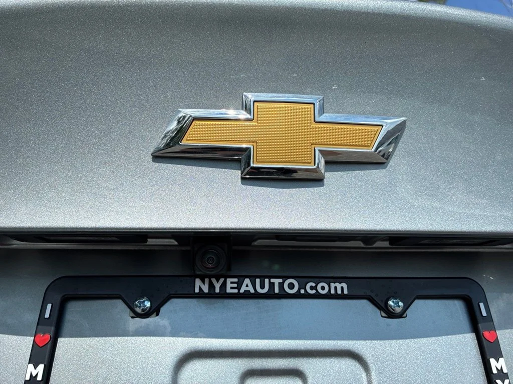 Used 2024 Gray Chevrolet LT image 46