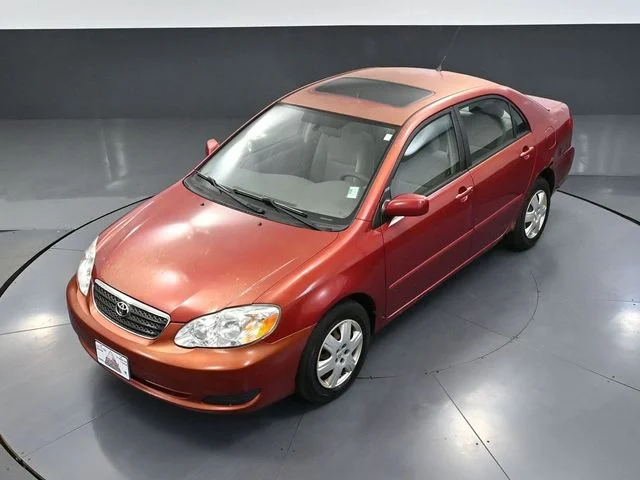 Used 2005 Red Toyota LE image 50