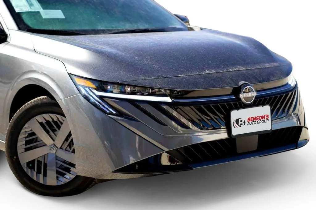 New 2026 Gray Nissan S image 3