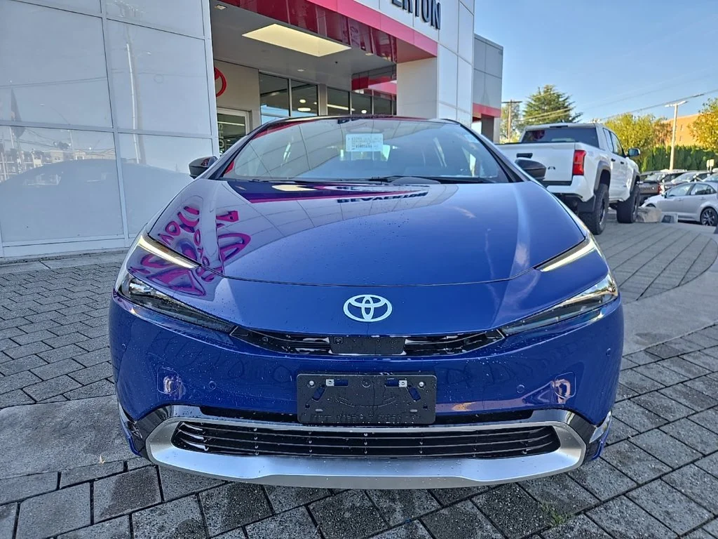 New 2027 Reservoir Blue Toyota XSE Premium image 8