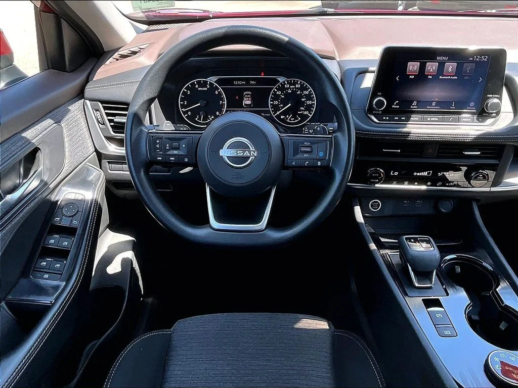 Used 2023 Red Nissan SV image 17