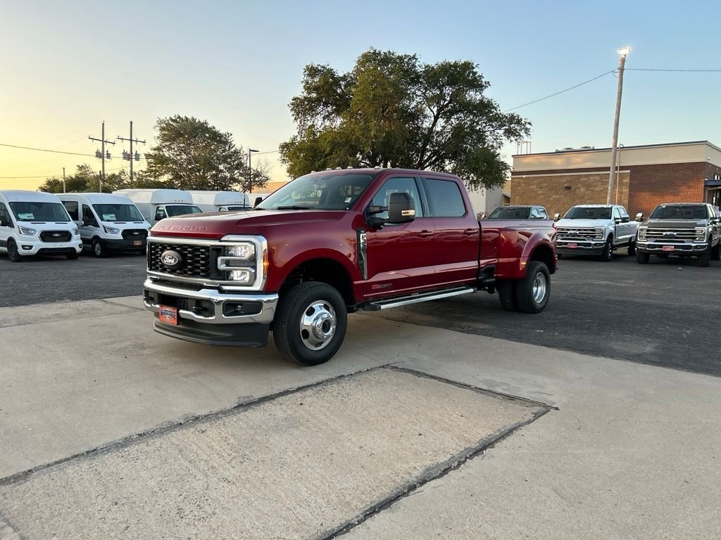 Used 2026 Ruby Red Metallic Ford XLT image 2