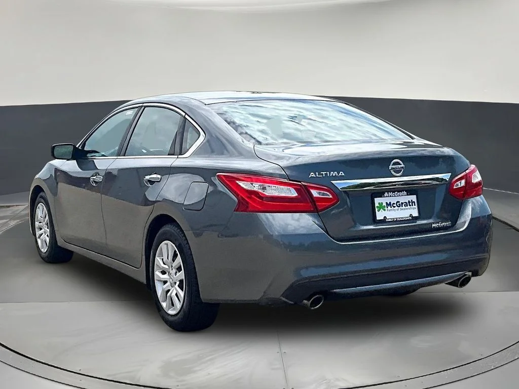 Certified Used 2017 Gray Nissan 2.5 S image 5