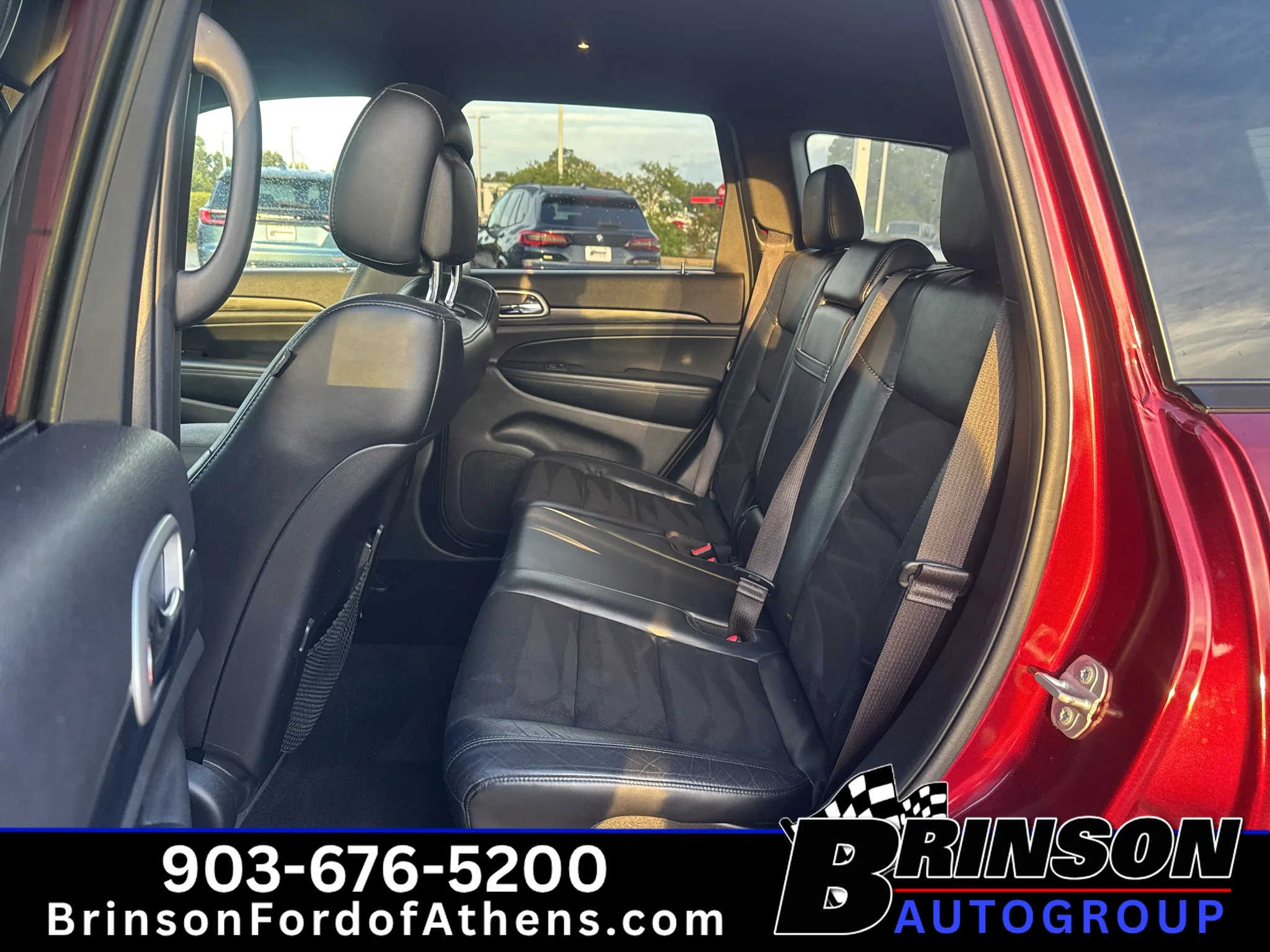 Certified Used 2019 Velvet Red Pearlcoat Jeep Altitude image 12