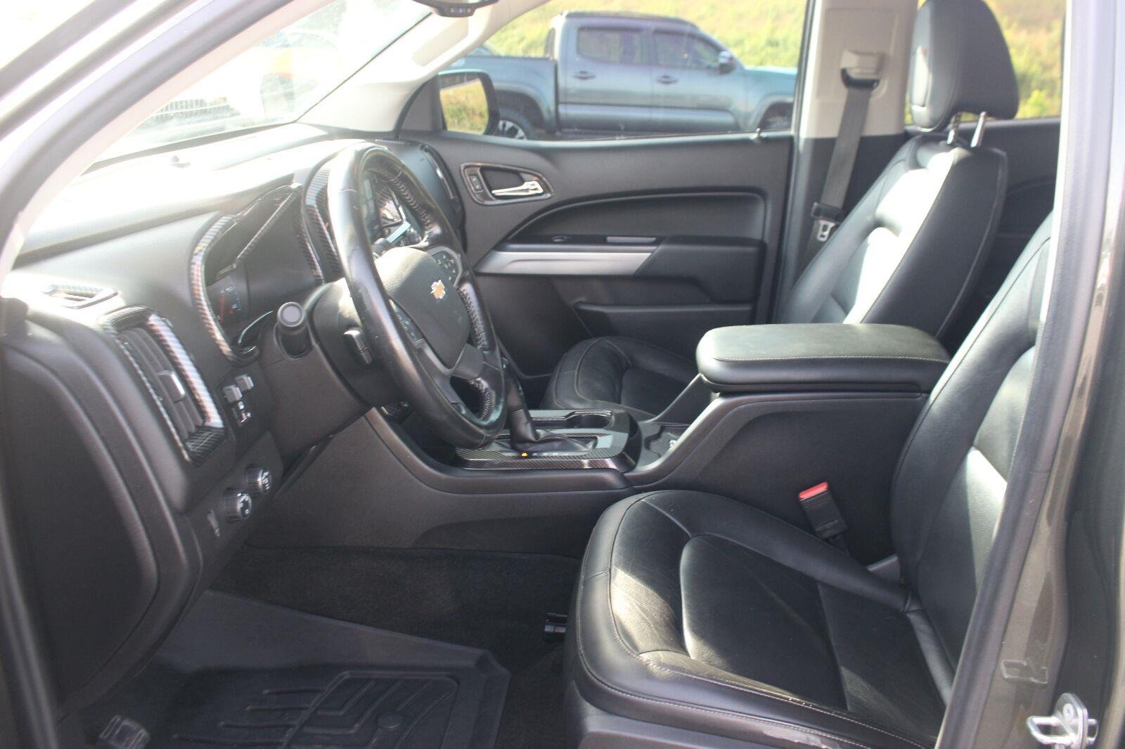 Used 2018 DEEPWOOD GREEN METALLIC Chevrolet 4WD ZR2 image 16