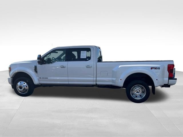 Used 2019 White Ford Platinum image 2