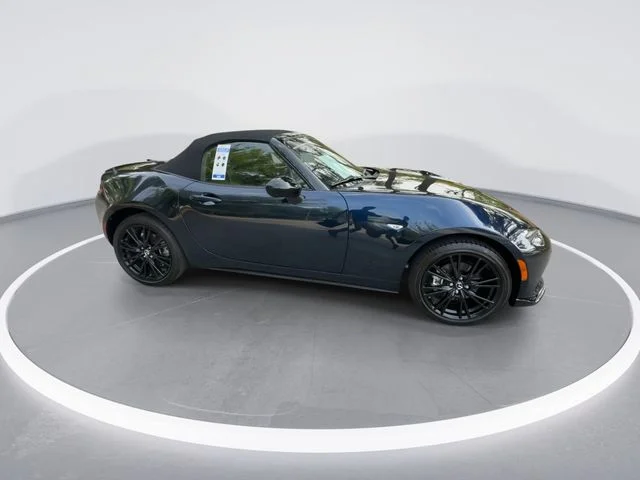 Used 2025 Blue Mazda Club image 9