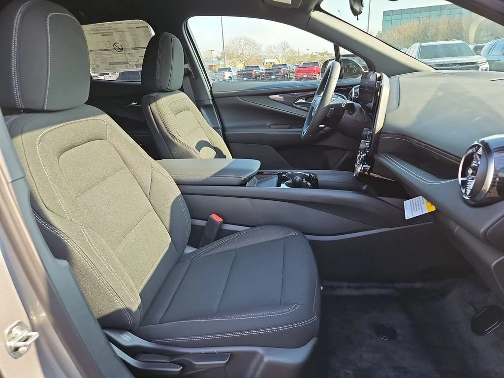 New 2026 Sterling Gray Metallic Chevrolet LT image 18