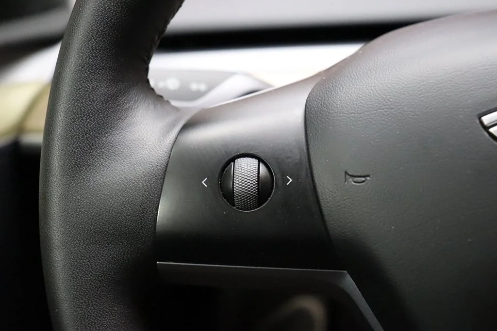 Used 2023 Solid Black Tesla Long Range image 43