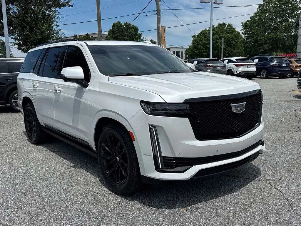 Used 2023 White Cadillac Sport Platinum image 3