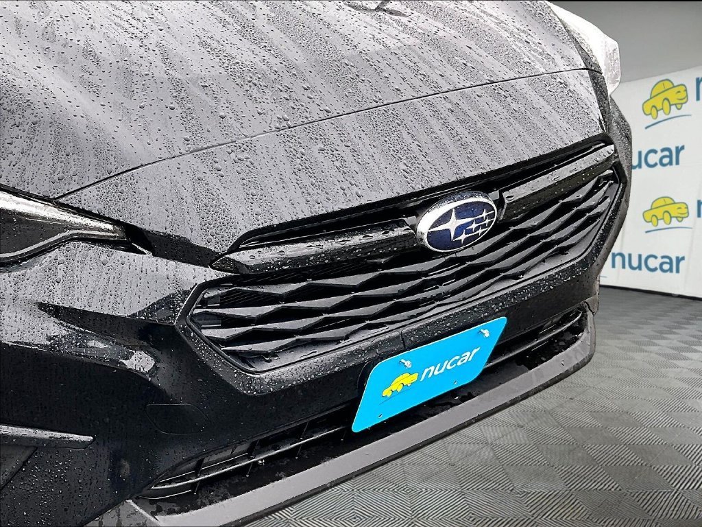 Used 2024 Black Subaru Base image 30