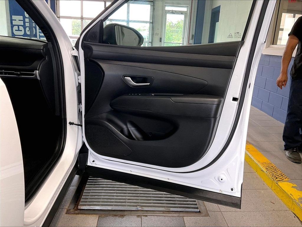 Certified Used 2025 White Hyundai SEL image 12