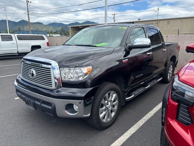Used 2013 Black Toyota Platinum image 4