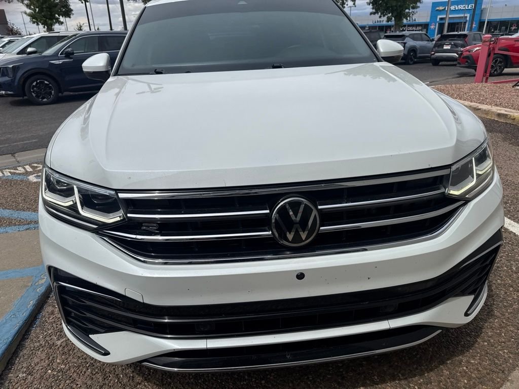 Used 2022 White Volkswagen 2.0T SEL R-Line image 9