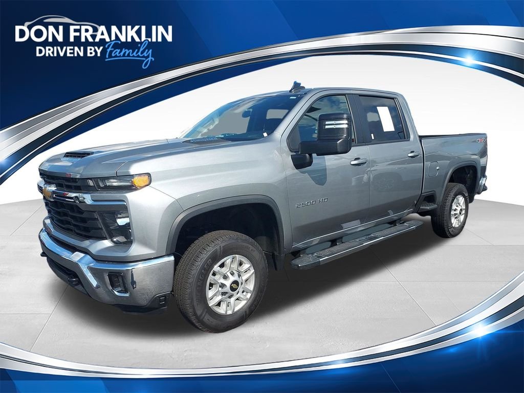 Used 2025 Gray Chevrolet LT image 1