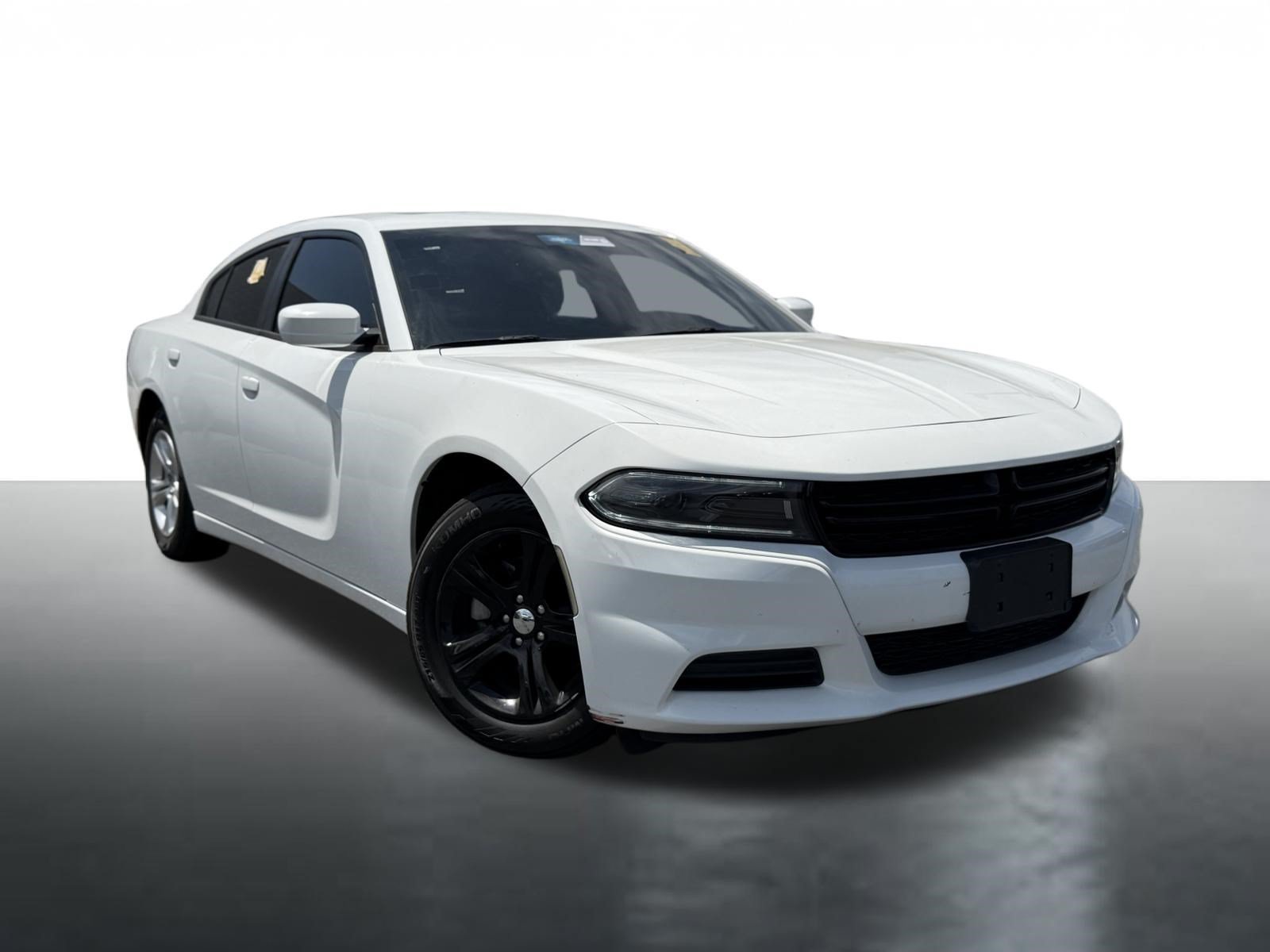 Used 2022 Dodge Charger SXT with VIN 2C3CDXBG7NH182713 for sale in Covina, CA