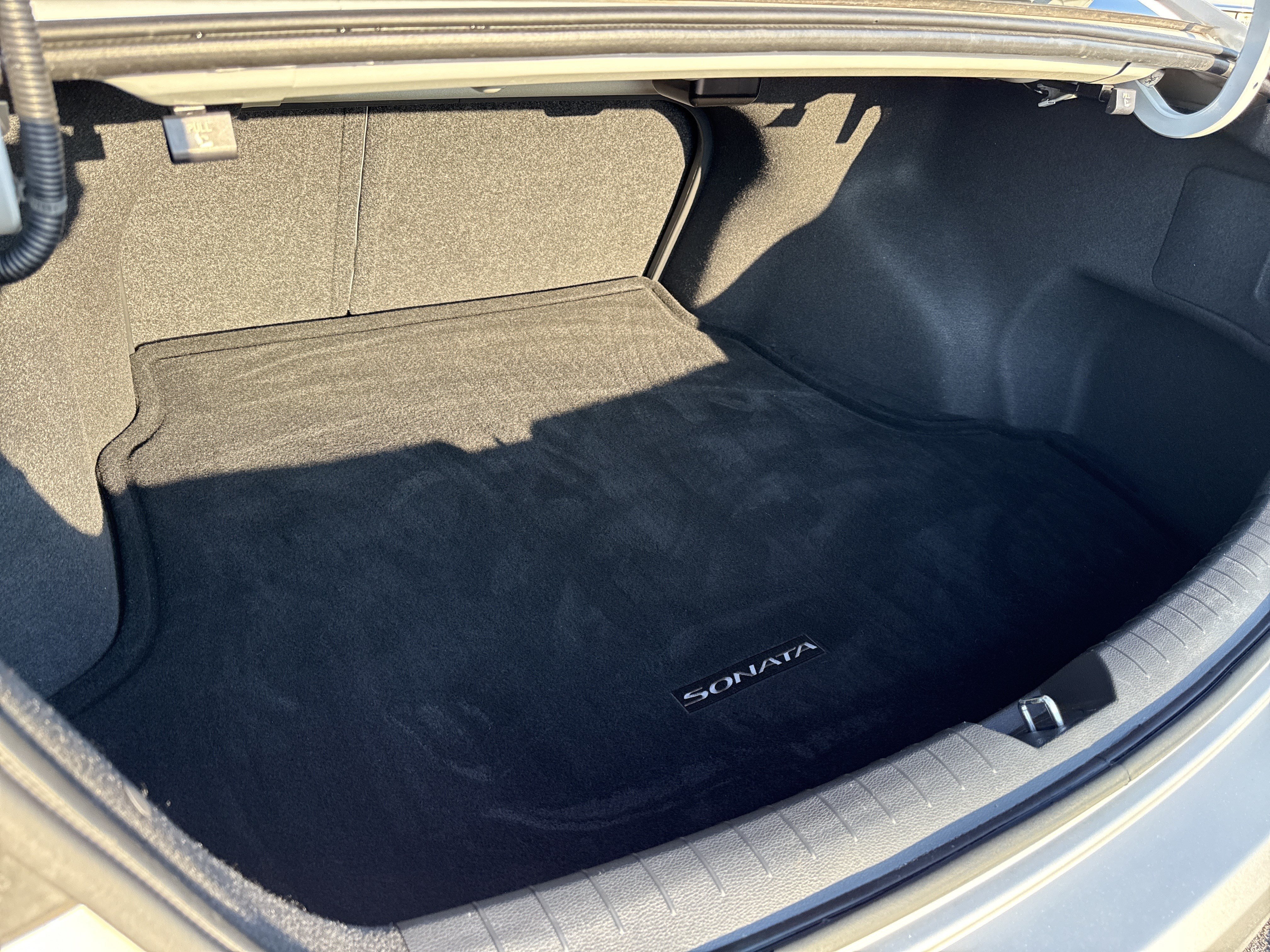 Used 2019 Symphony Silver Hyundai SEL image 19