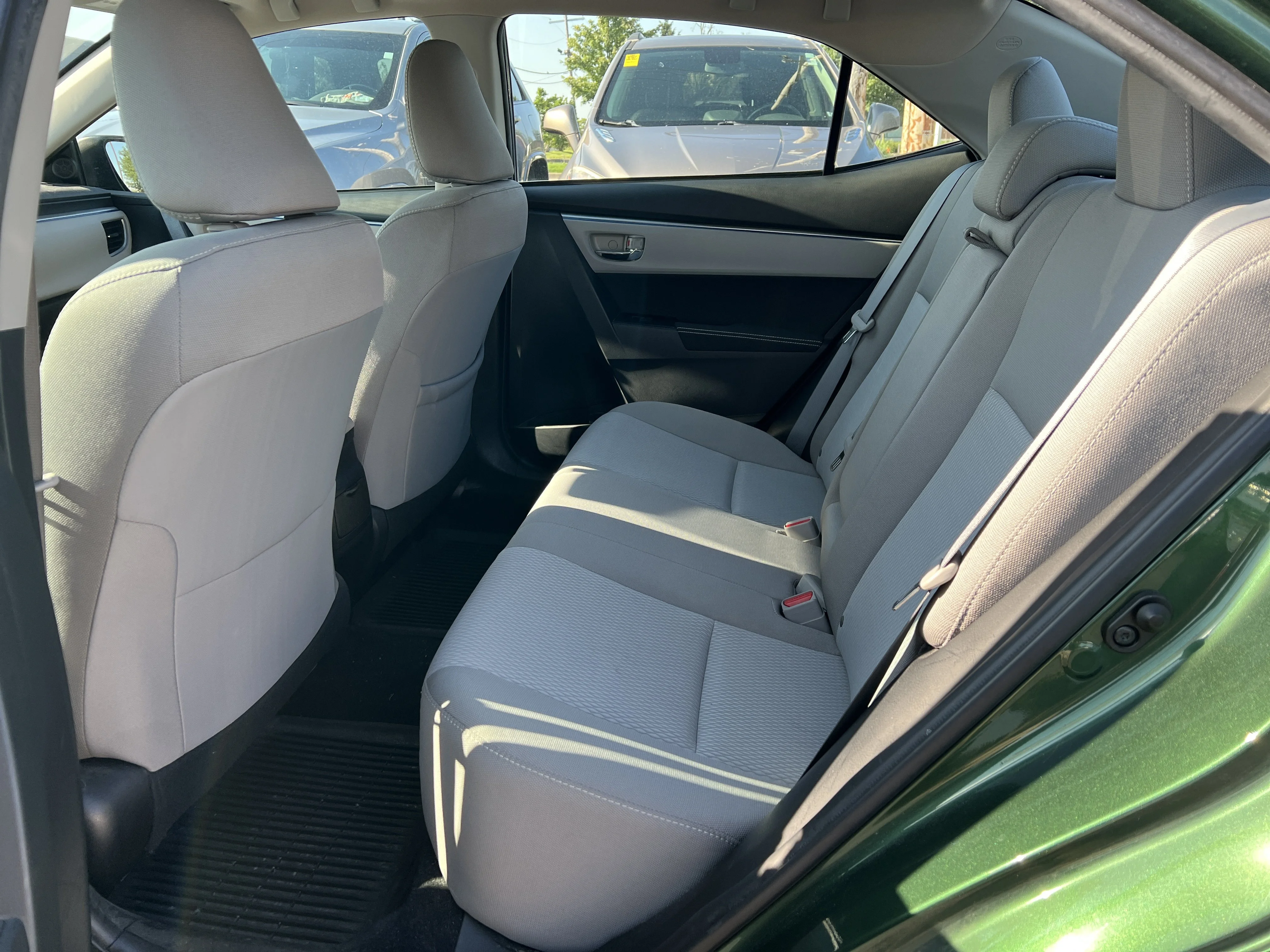 Used 2016 4evergreen Metallic Toyota LE Plus image 8