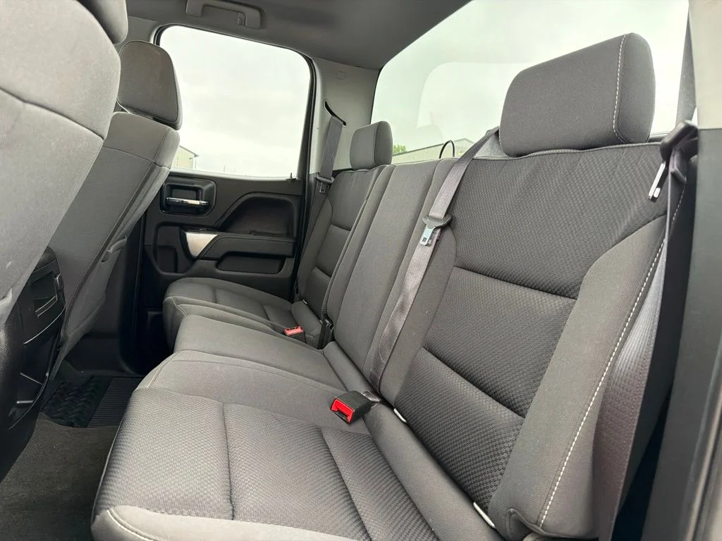 Used 2016 Gray Chevrolet LT image 17