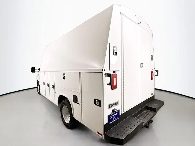 New 2026 Oxford White Ford E-350 SRW image 32
