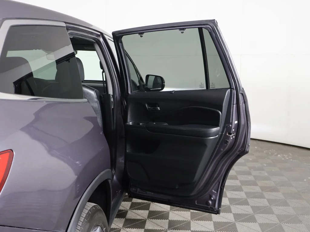 Used 2022 Gray Honda EX-L image 25