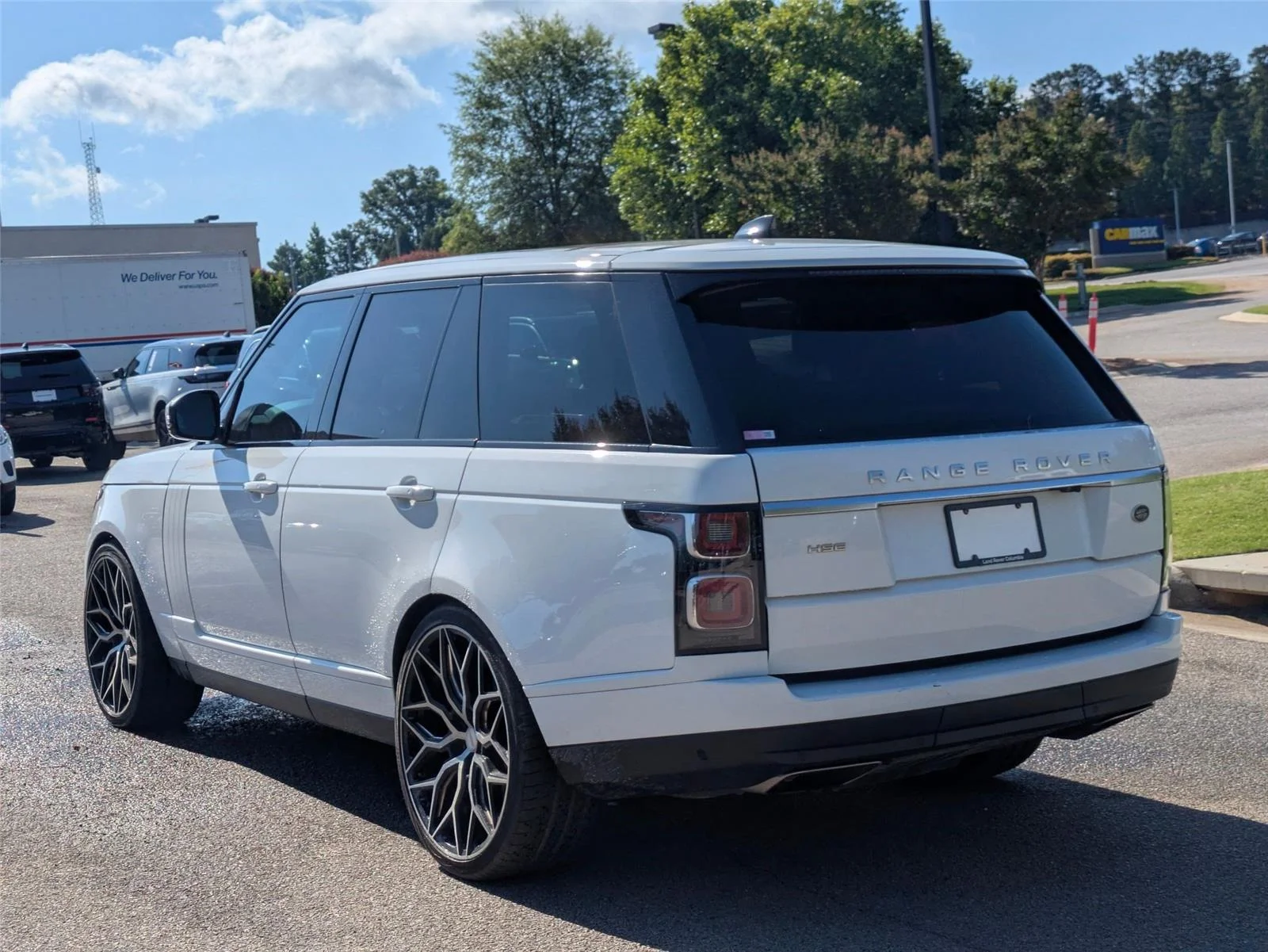 Used 2019  Land Rover HSE image 4