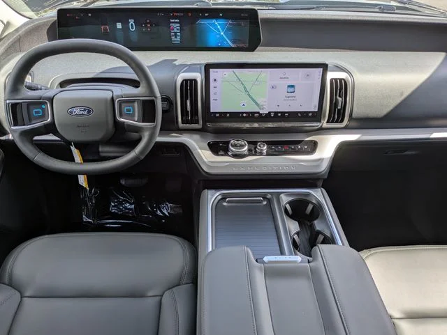 New 2026 Agate Black Metallic Ford MAX Active image 15
