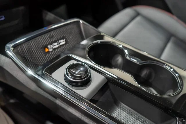 New 2027 Sterling Gray Metallic Chevrolet RS image 25