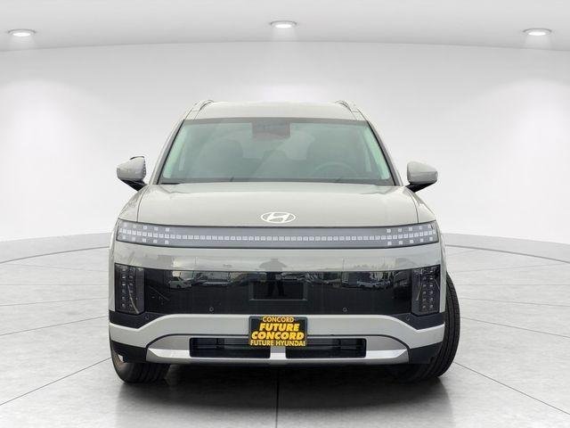 New 2026 Gray Hyundai SE image 3
