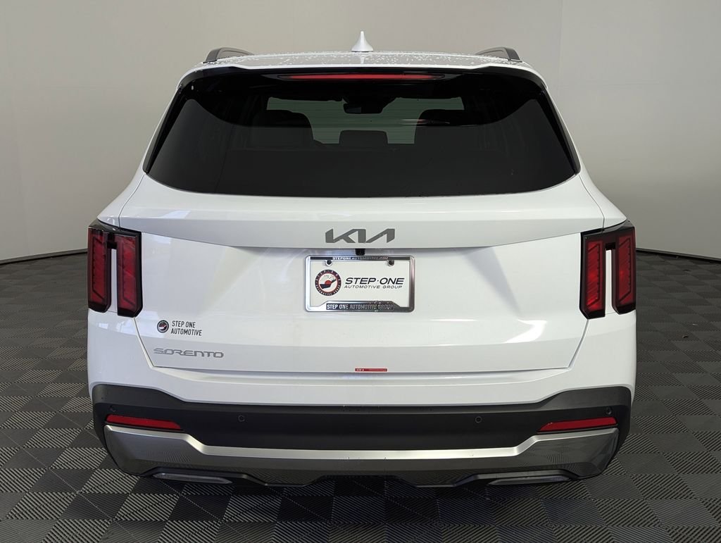 New 2026 Glacial White Pearl Kia S image 6