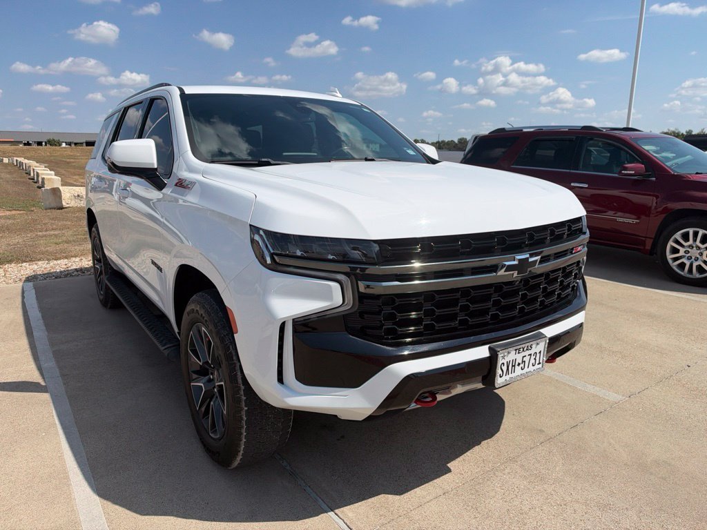 Used 2021 White Chevrolet Z71 image 1