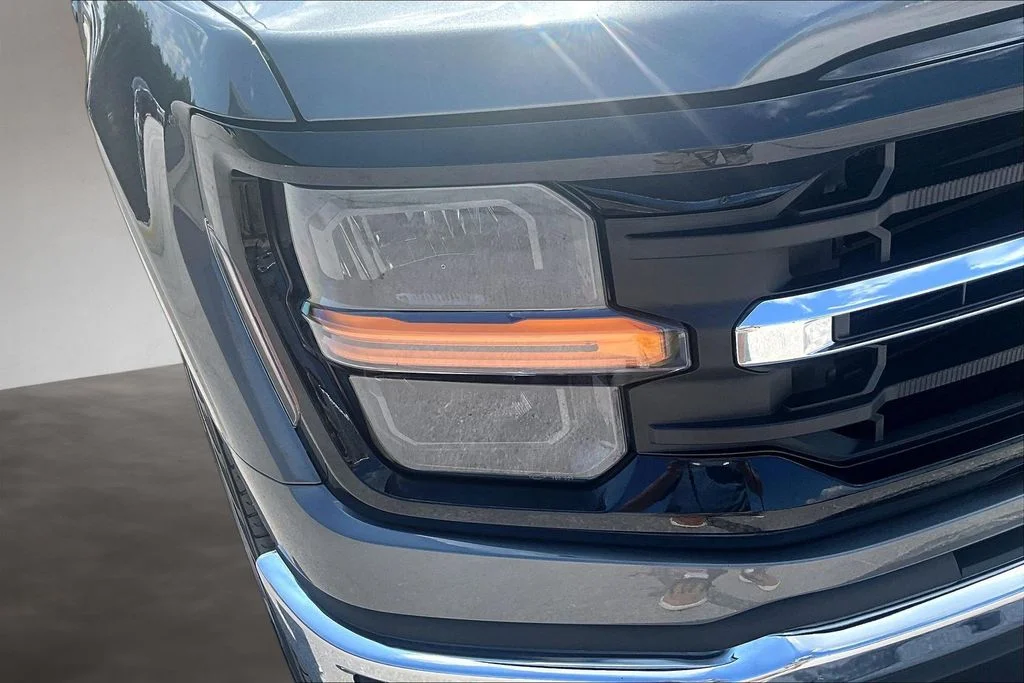 Used 2026 Gray Ford XLT image 29