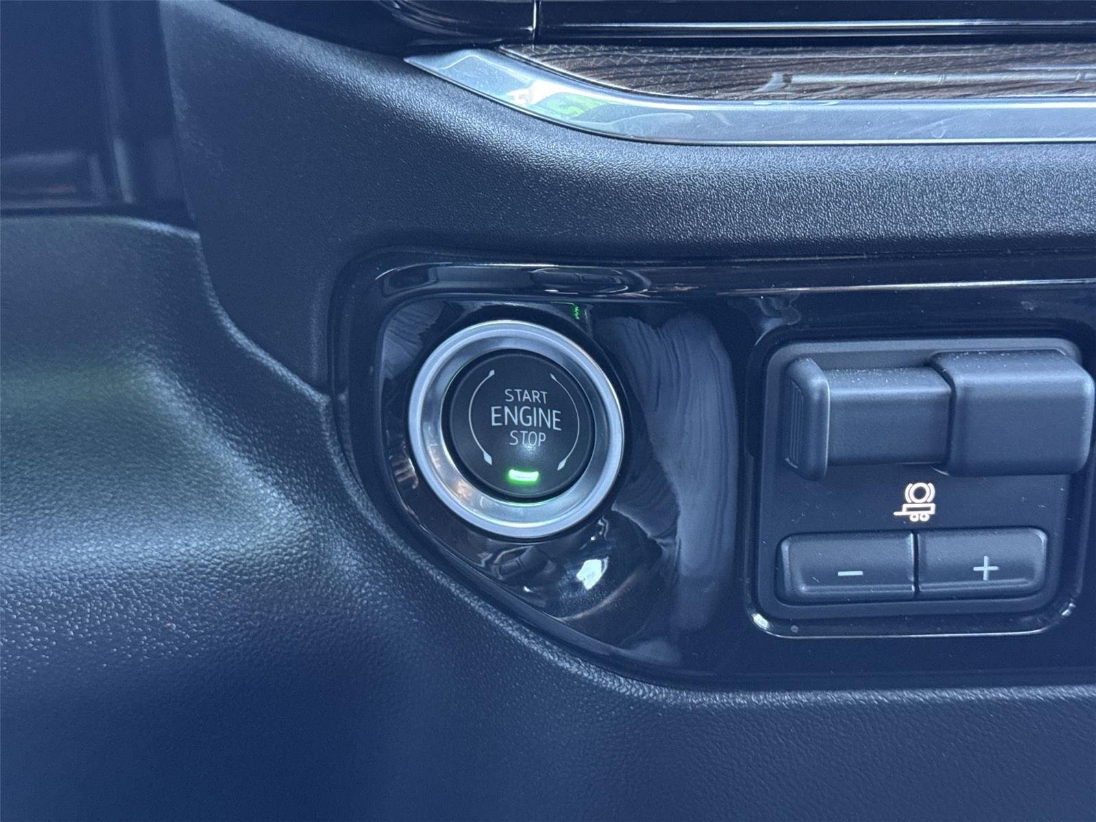 2025 Chevrolet Silverado 1500 LT - Photo 17