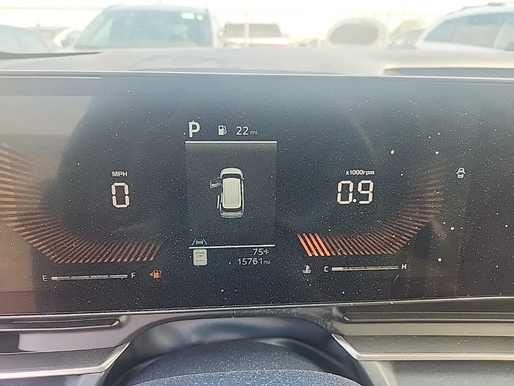 Certified Used 2025 White Kia EX image 21