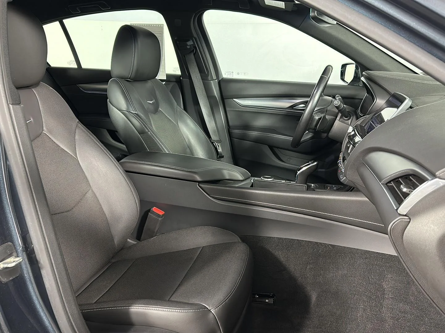 Used 2021 Shadow Metallic Cadillac Premium Luxury image 3