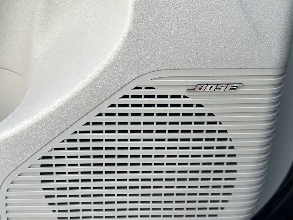 New 2026 Abyss Black Pearl Hyundai Limited FWD image 16
