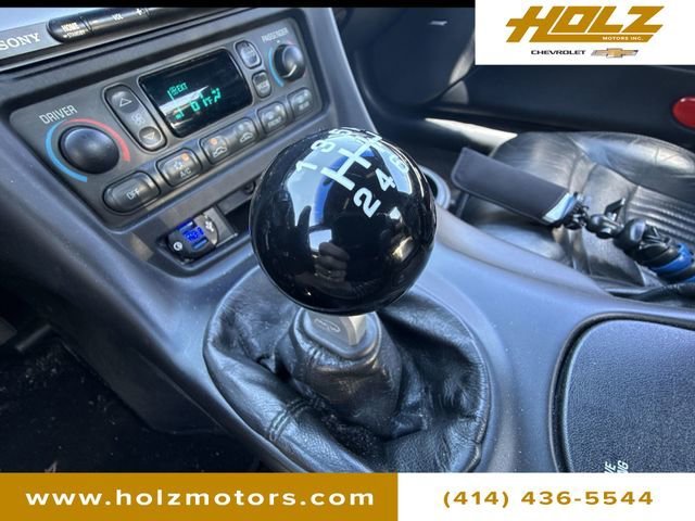 Used 2000 Sebring Silver Metallic Chevrolet 2dr Convertible image 15