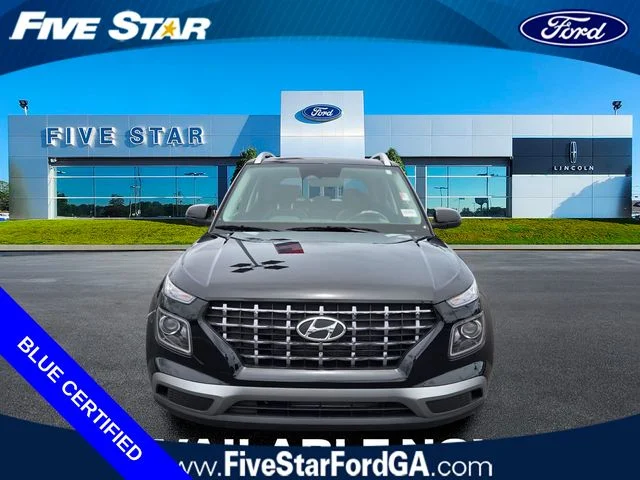 Used 2026 Black Hyundai SEL image 2
