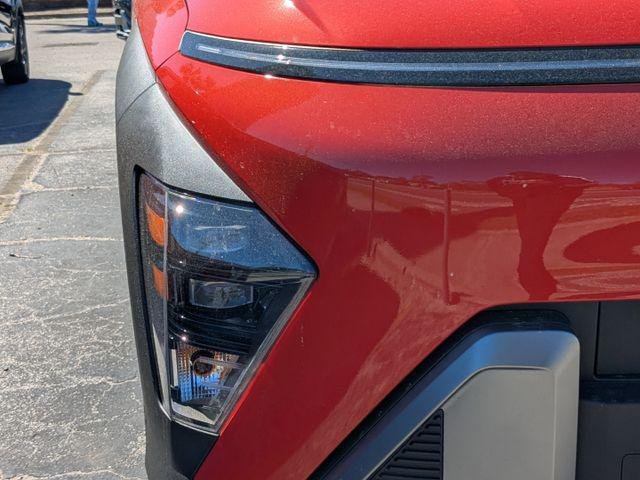 2025 Hyundai Kona SEL - Photo 7